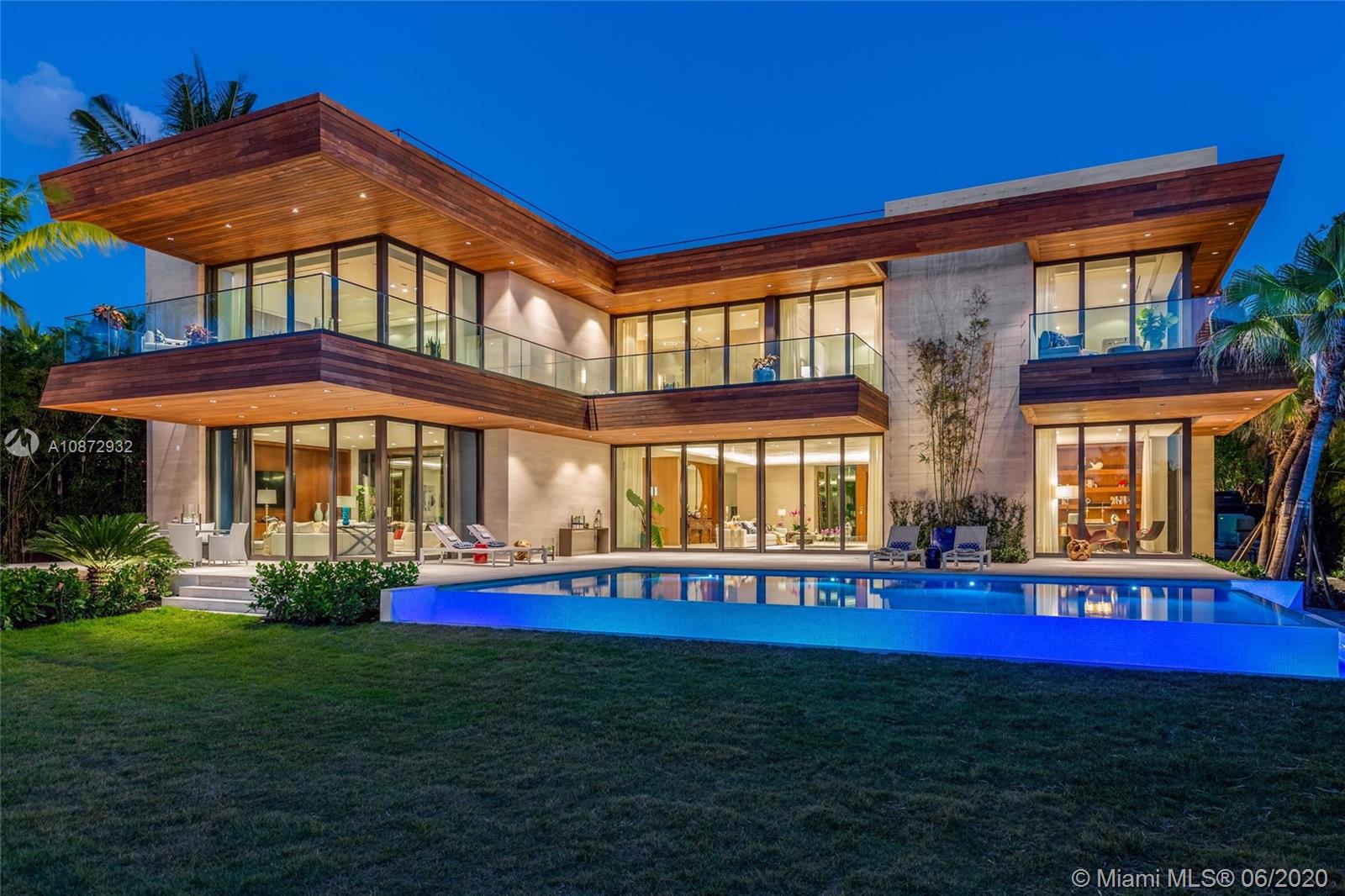 6440 Bay Rd, Miami Beach, Florida 33141, 7 Bedrooms Bedrooms, ,10 BathroomsBathrooms,Residential,Sold,LA GORCE GOLF SUB,Bay Rd,A10872932