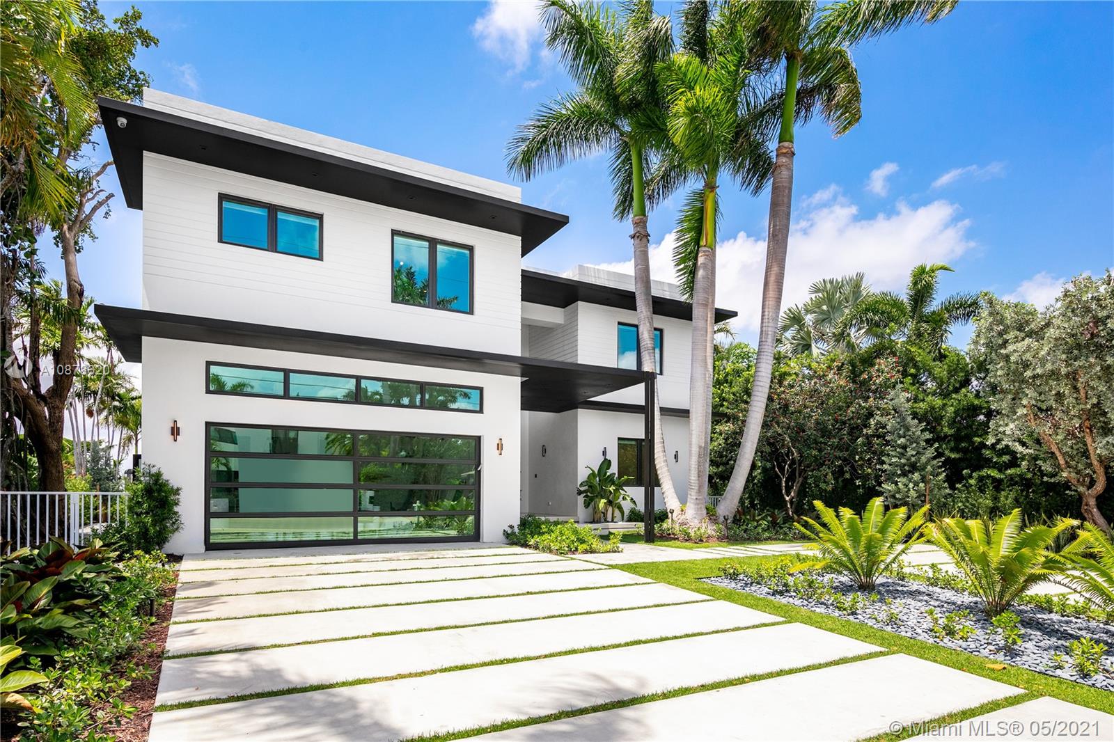 9814 Broadview Dr, Bay Harbor Islands, Florida 33154, 8 Bedrooms Bedrooms, ,8 BathroomsBathrooms,Residential,Sold,BAY HARBOR ISLAND,Broadview Dr,A10878620