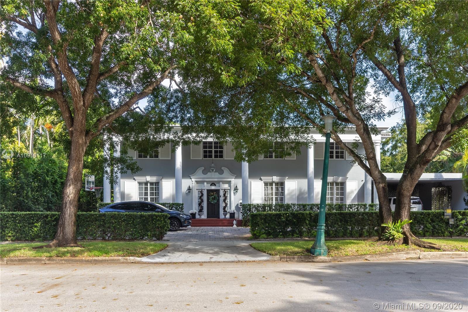 441 Grand Concourse, Miami Shores, Florida 33138, 6 Bedrooms Bedrooms, ,5 BathroomsBathrooms,Residential,Sold,MIAMI SHORES SEC 4 AMD PL,Grand Concourse,A10916117