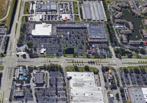 8358 Pines Blvd, Pembroke Pines, Florida 33025, ,Commercial Sale,Sold,University Market Place,Pines Blvd,A10938519