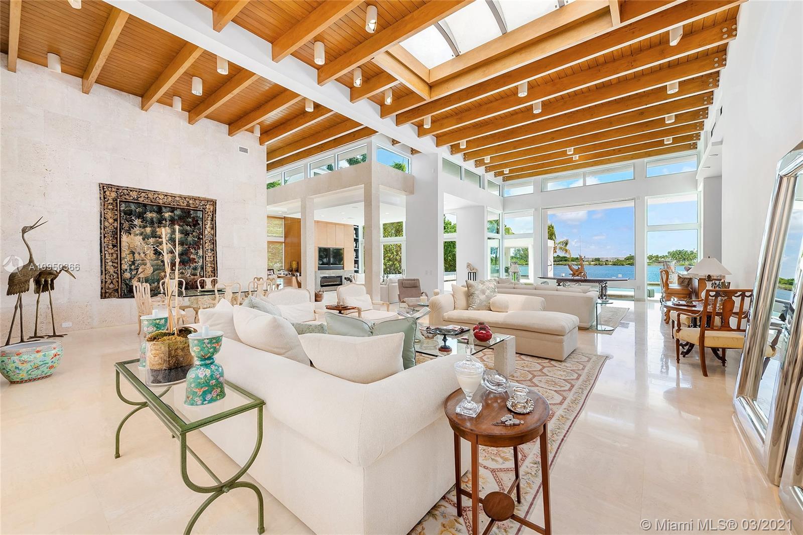 1415 View Dr, Miami Beach, Florida 33140, 6 Bedrooms Bedrooms, ,6 BathroomsBathrooms,Residential,Sold,SUNSET ISLANDS ISLAND NO,View Dr,A10950366