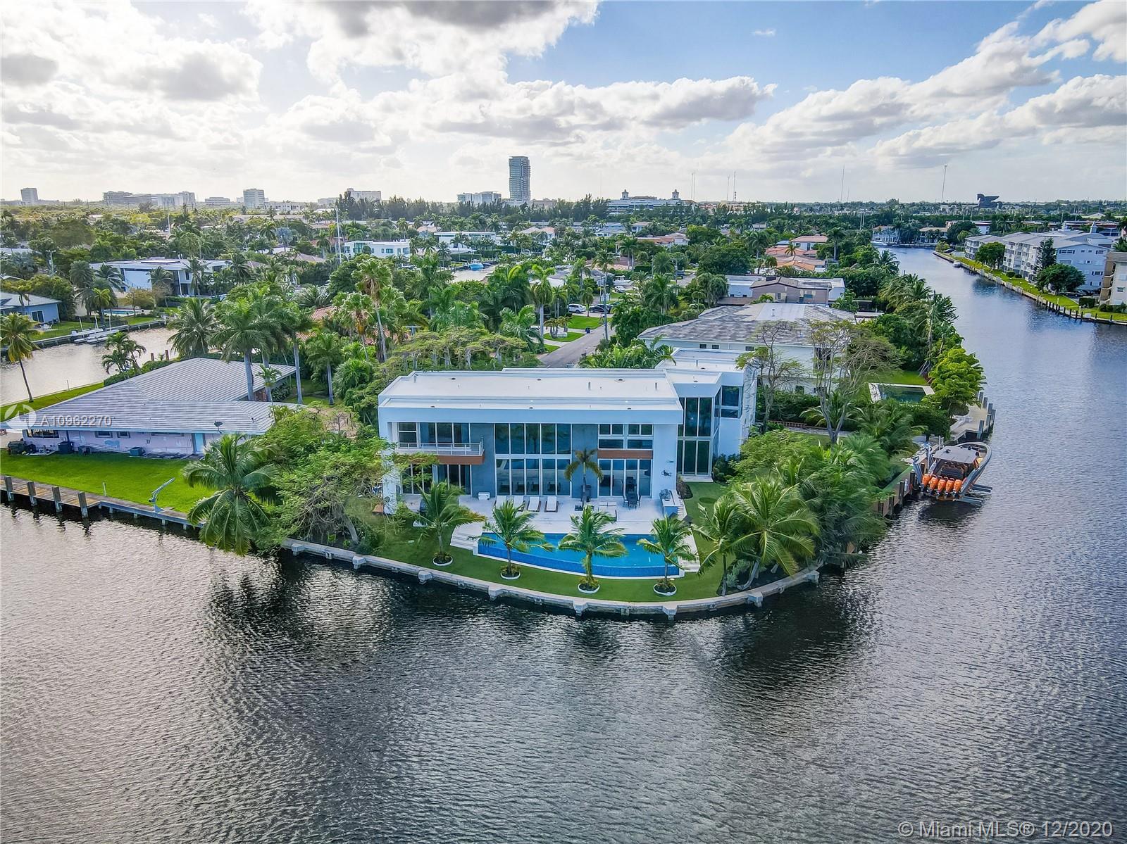 400 Tamarind Dr, Hallandale Beach, Florida 33009, 6 Bedrooms Bedrooms, ,6 BathroomsBathrooms,Residential,Sold,Golden Isles SEC B,Tamarind Dr,A10962270