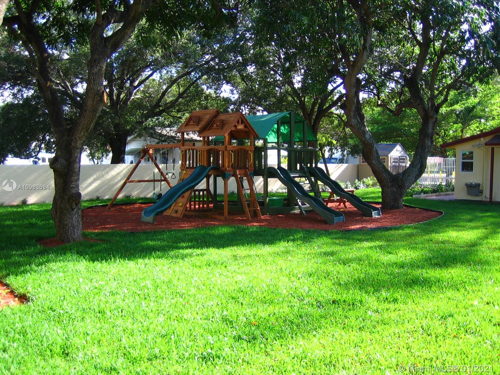 636 3rd Ave, Fort Lauderdale, Florida 33311, ,Commercial Sale,Sold,3rd Ave,A10983694