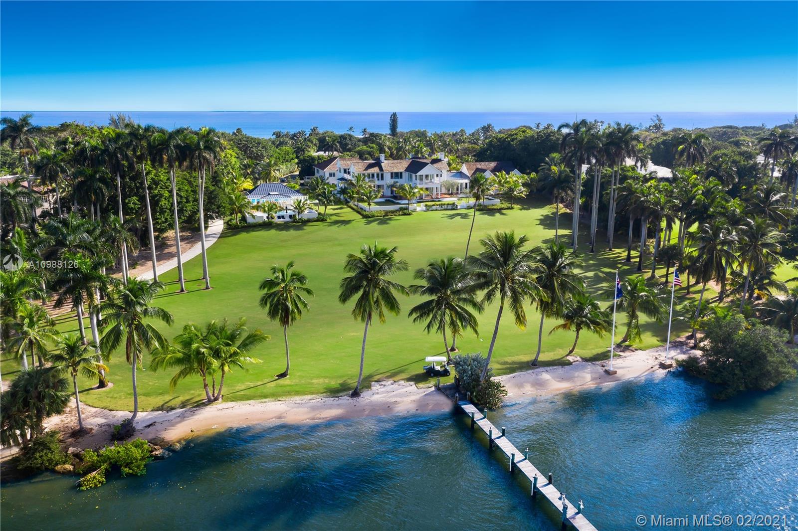 382 Beach Rd, Hobe Sound, Florida 33455, 10 Bedrooms Bedrooms, ,12 BathroomsBathrooms,Residential,Sold,JUPITER ISLAND,Beach Rd,A10988126