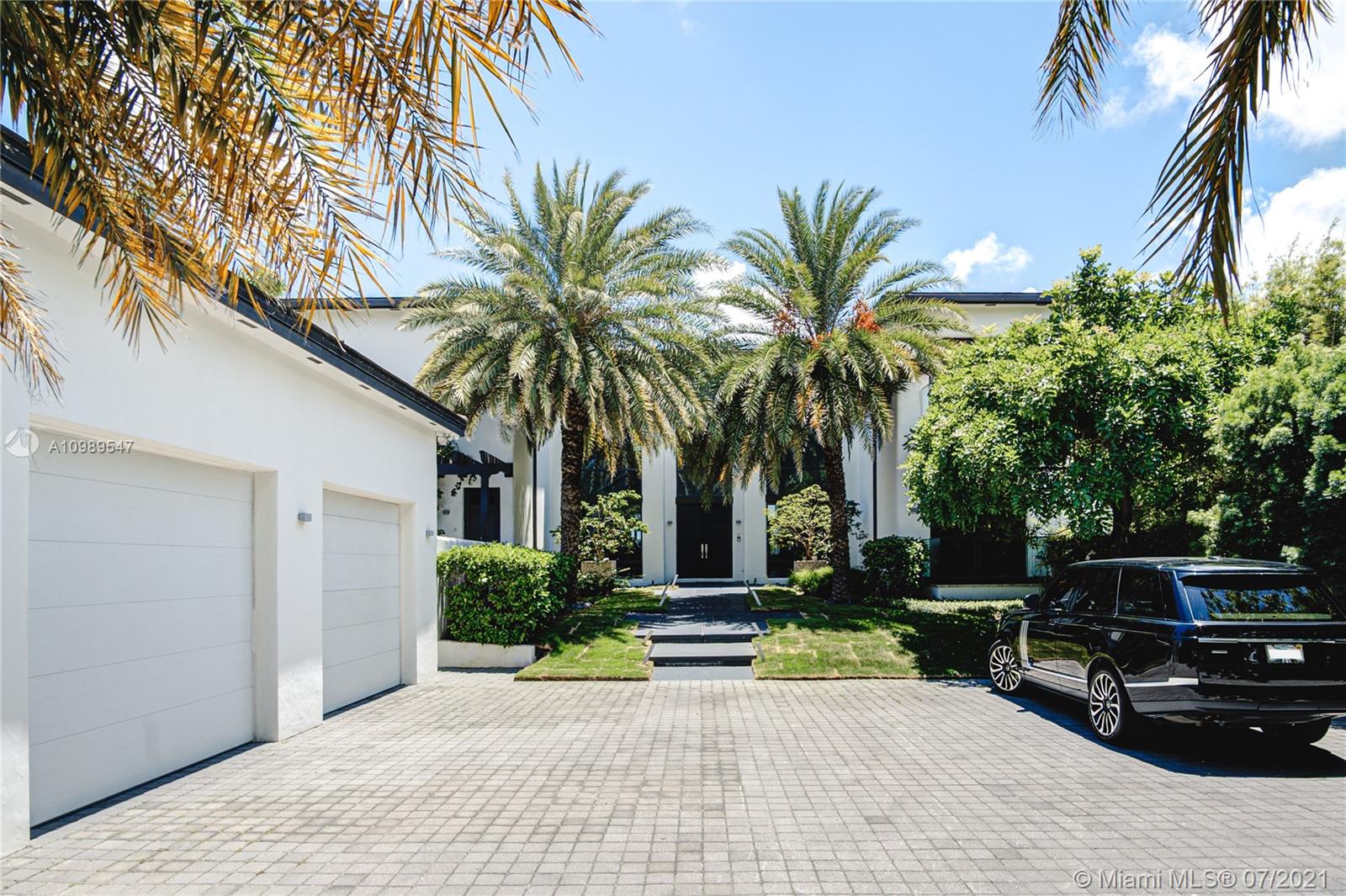 224 Hibiscus Dr, Miami Beach, Florida 33139, 6 Bedrooms Bedrooms, ,7 BathroomsBathrooms,Residential,Sold,HIBISCUS ISLAND,Hibiscus Dr,A10989547