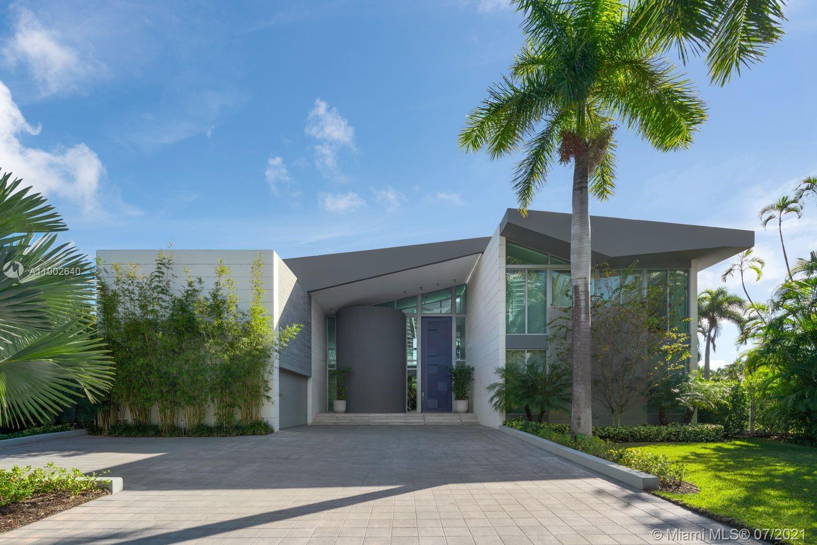 325 Centre Is, Golden Beach, Florida 33160, 8 Bedrooms Bedrooms, ,9 BathroomsBathrooms,Residential,Sold,GOLDEN BEACH SEC E,Centre Is,A11002640
